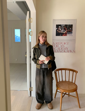 Hikan Wrinkle Collar Quilted Zip-up Jumper